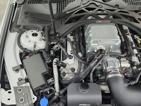 Used 2020 Ford Mustang Shelby GT500 w/ Technology Package RWD image 70