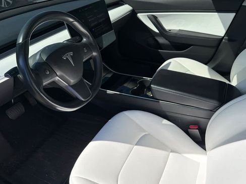 Used 2018 Tesla Model 3 AWD/4WD image 9