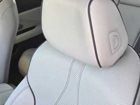 Certified 2025 Acura RDX SH-AWD w/ Advance Package image 32