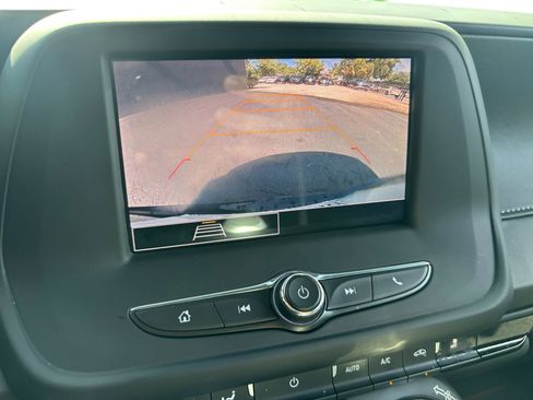 Used 2021 Chevrolet Camaro LT RWD image 16