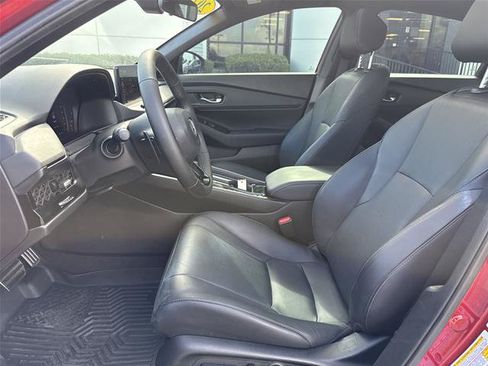 Used 2024 Honda Accord Sport image 4