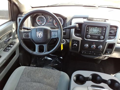 Used 2018 RAM 3500 Big Horn AWD/4WD image 19