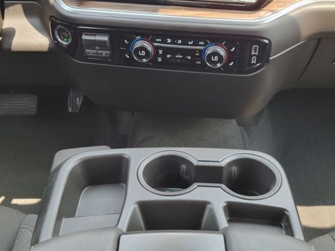 Used 2025 Chevrolet Silverado 2500 LT w/ Convenience Package AWD/4WD image 21