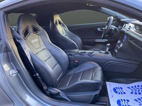 Used 2022 Ford Mustang GT Premium w/ GT Performance Package image 40