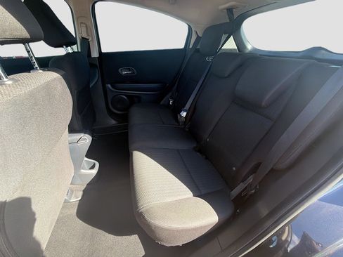 Used 2018 Honda HR-V LX image 25