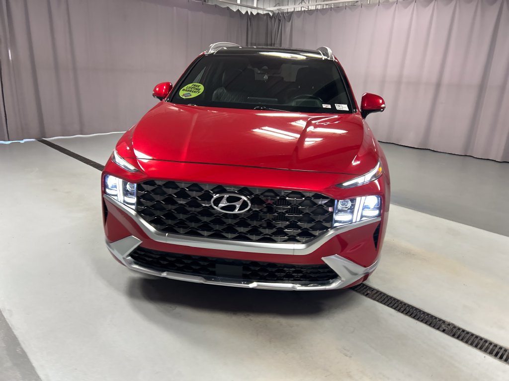 Used 2023 Hyundai Santa Fe Calligraphy FWD image 2