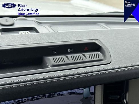 Certified 2025 Ford Bronco Outer Banks AWD/4WD image 28