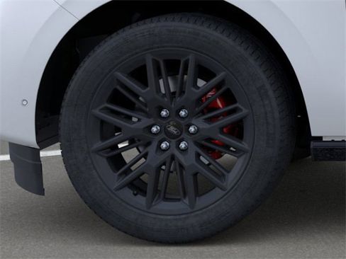 New 2025 Ford Expedition Platinum w/ Stealth Performance Package image 19