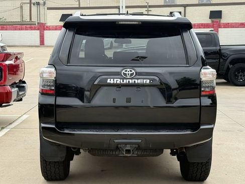 Used 2014 Toyota 4Runner SR5 Premium RWD image 5