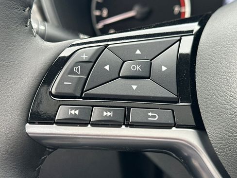 New 2025 Nissan Altima 2.5 SL AWD/4WD image 28