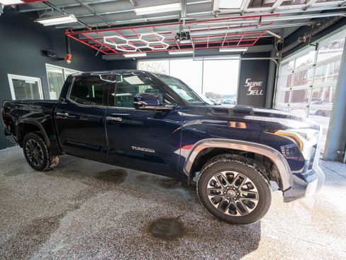 Used 2023 Toyota Tundra Limited image 5