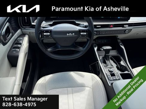 New 2026 Kia Sorento S w/ S Panoramic Sunroof Package FWD image 25