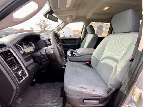 Used 2016 RAM 2500 Tradesman w/ Chrome Appearance Group image 25