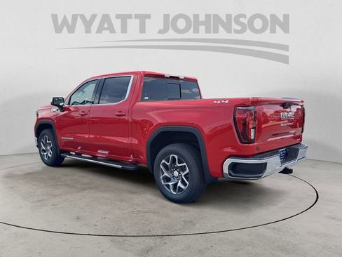 New 2025 GMC Sierra 1500 SLE w/ Preferred Package image 3