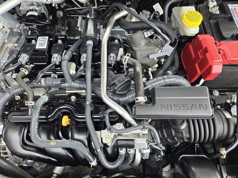 Certified 2023 Nissan Sentra SR FWD image 32