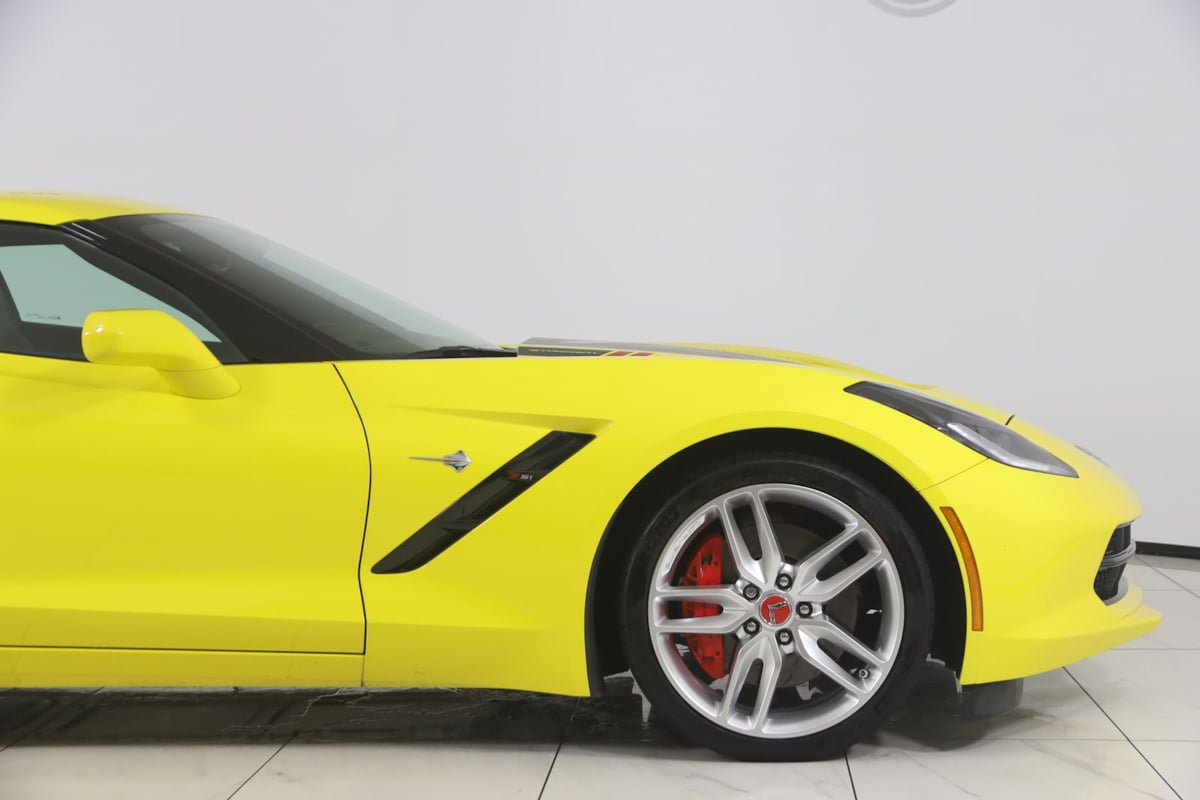 Used 2016 Chevrolet Corvette Stingray Coupe RWD image 53
