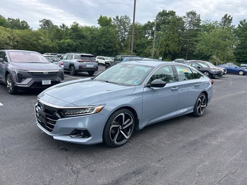 Used 2022 Honda Accord Sport image 11