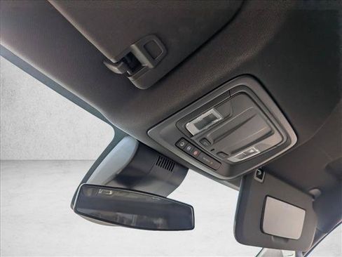 Used 2023 Chevrolet Silverado 1500 LT RWD image 13