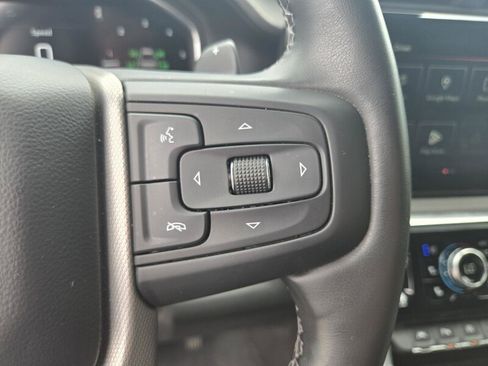 Used 2024 GMC Sierra 1500 Denali w/ Technology Package AWD/4WD image 9