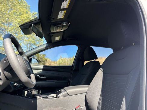 New 2025 Hyundai Santa Cruz SE image 16