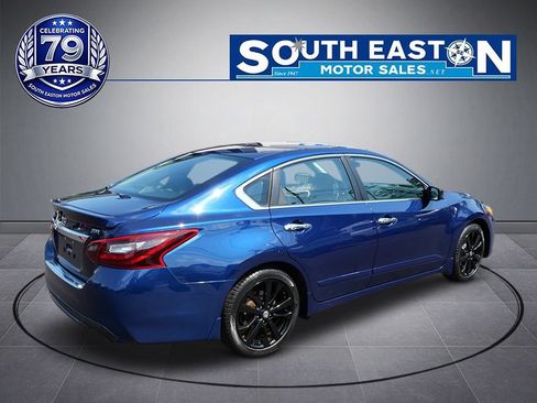 Used 2017 Nissan Altima 2.5 SR FWD image 7