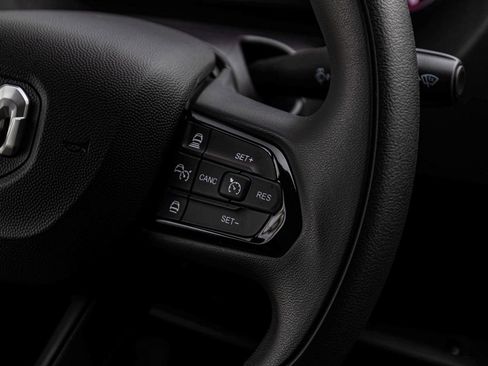 New 2026 RAM ProMaster 2500 FWD image 16