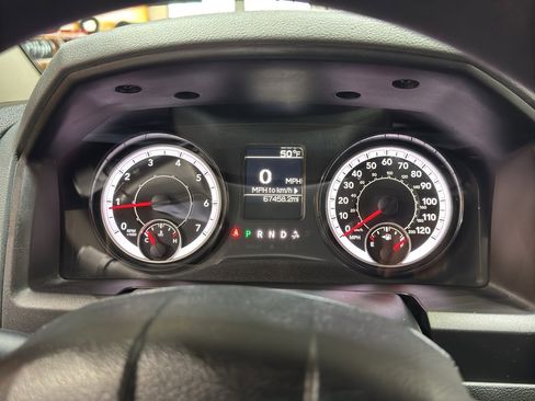 Used 2018 RAM 1500 Express image 23