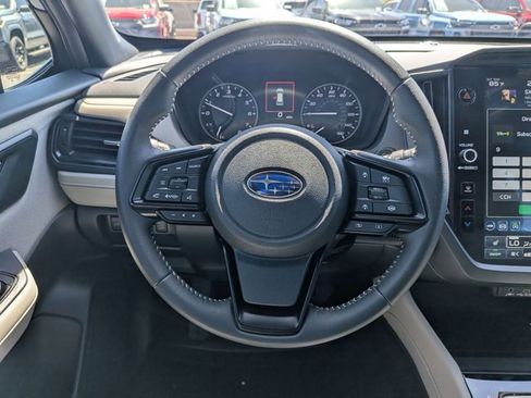Used 2025 Subaru Forester Premium w/ Convenience Package #2 AWD/4WD image 14