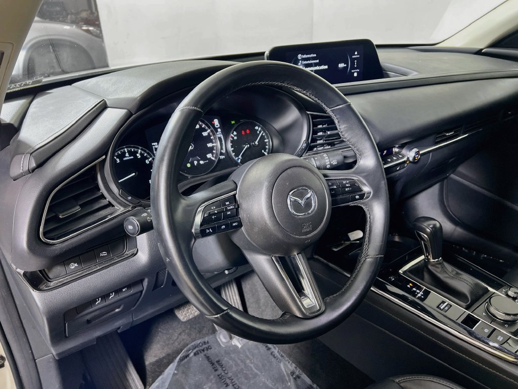 Used 2025 MAZDA CX-30 AWD 2.5 S w/ Preferred Package image 9