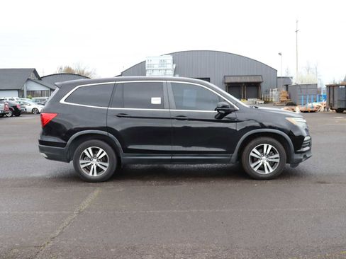 Used 2015 Subaru Legacy 2.5i Premium image 4