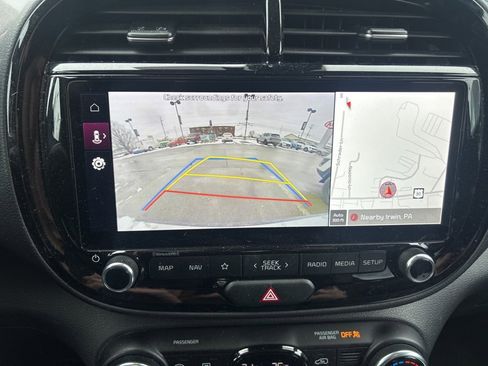 Certified 2024 Kia Soul EX image 12