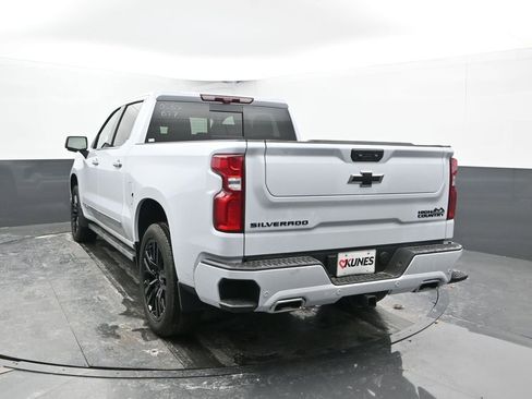 New 2026 Chevrolet Silverado 1500 High Country AWD/4WD image 11