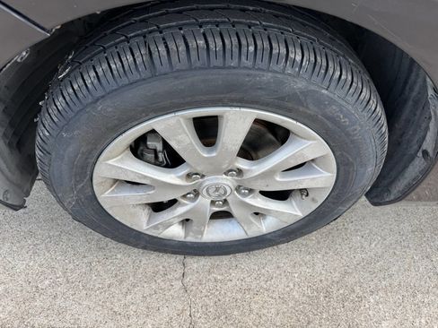 Used 2013 MAZDA MAZDA3 i Sport image 23