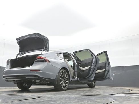 Used 2025 Honda Accord Touring image 52