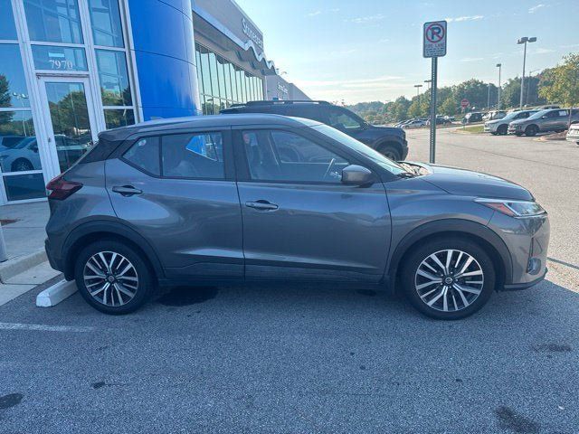 Used 2021 Nissan Kicks SV FWD image 6