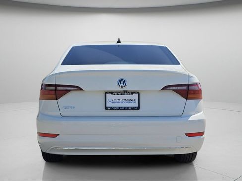 Used 2019 Volkswagen Jetta SE FWD image 22