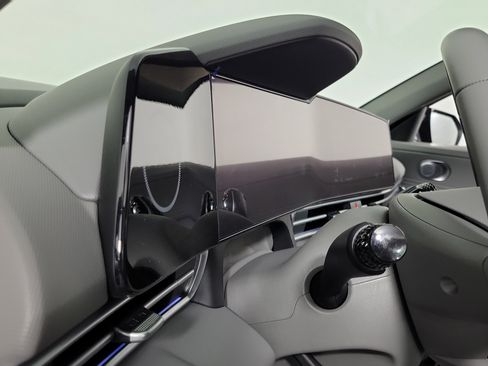 New 2025 Hyundai Elantra SEL w/ Cargo Package image 13