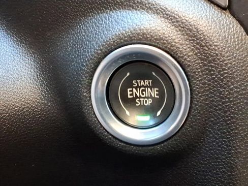 Used 2019 Chevrolet Silverado 1500 RST w/ All-Star Edition image 27