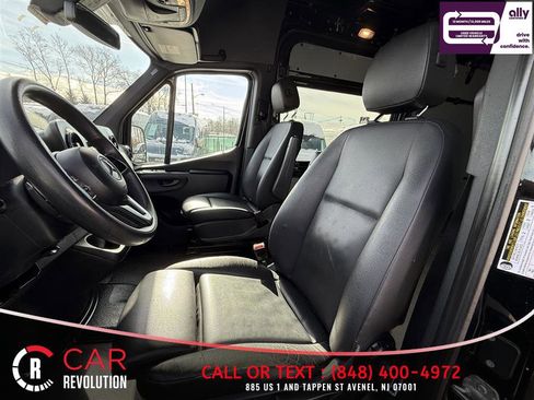 Used 2019 Mercedes-Benz Sprinter 170 image 13