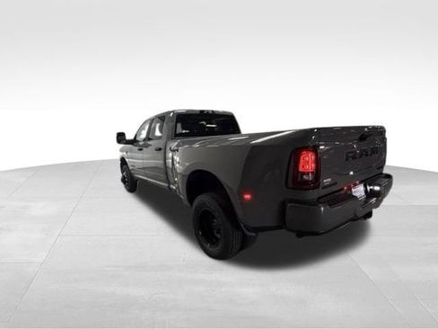 New 2026 RAM 3500 Big Horn AWD/4WD image 14