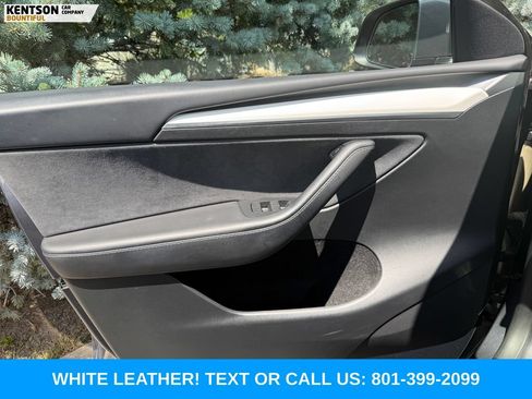 Used 2023 Tesla Model Y Long Range AWD/4WD image 15