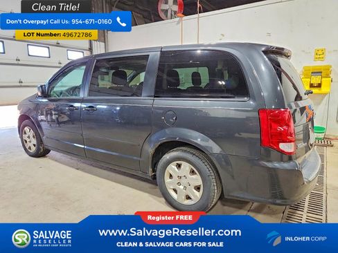 Used 2011 Dodge Grand Caravan Express image 3