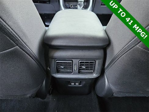 Used 2024 Toyota RAV4 XLE image 10