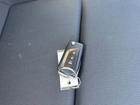 Used 2024 Toyota Corolla LE image 5