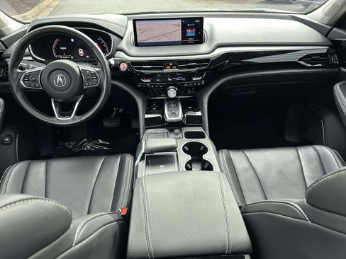 Used 2024 Acura MDX w/ Technology Package FWD image 15