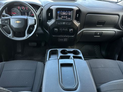 Used 2021 Chevrolet Silverado 1500 Custom image 11