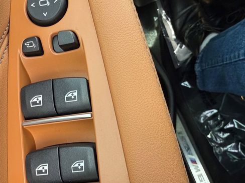 Used 2026 BMW X5 M60i image 22