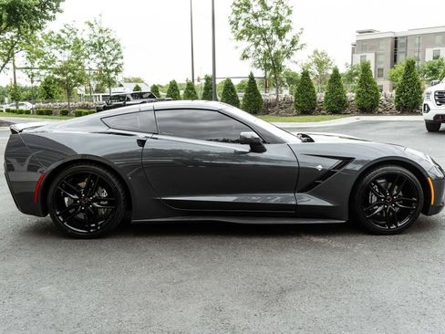 Used 2019 Chevrolet Corvette Stingray Coupe w/ Carbon Flash Badge Package RWD image 3
