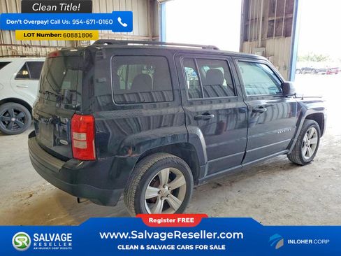 Used 2017 Jeep Patriot Latitude FWD image 4