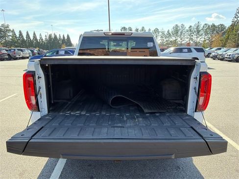 Used 2020 GMC Sierra 1500 SLT w/ SLT Premium Plus Package image 18